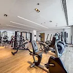 Families & Groups Paradise - 3 Min Walk To Reem Central Park And Beach - 10 People - Big Balcony - High Floor