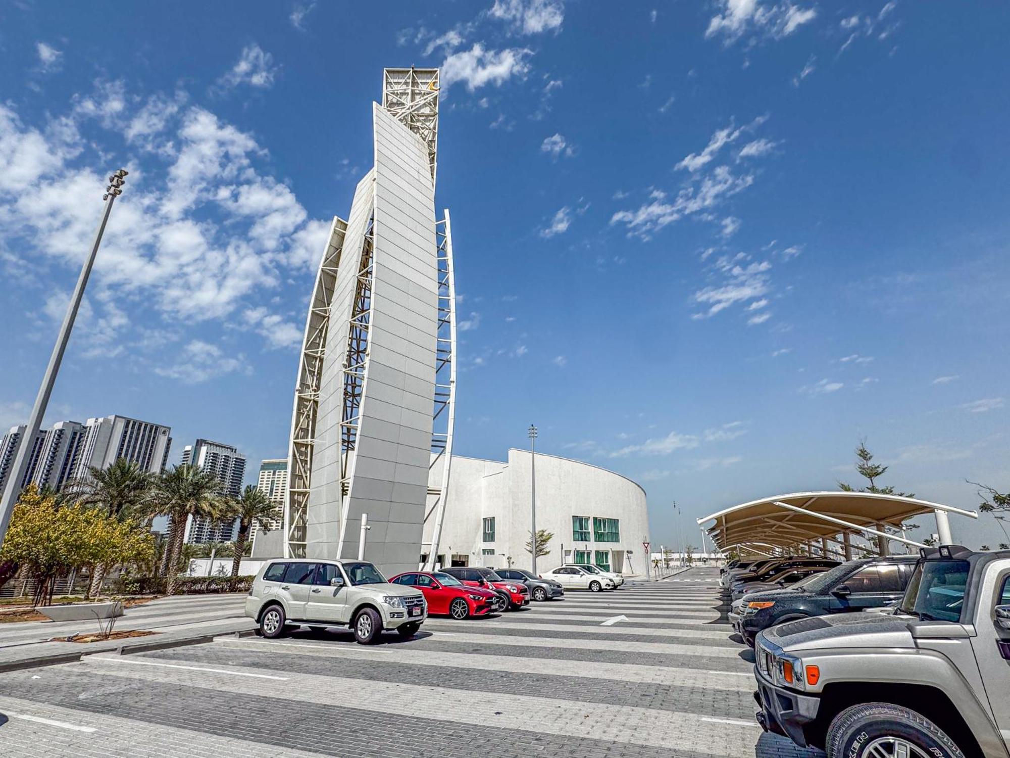 Apartment Families & Groups Paradise - 3 Min Walk To Reem Park And - 10 People - Big Balcony - High Floor