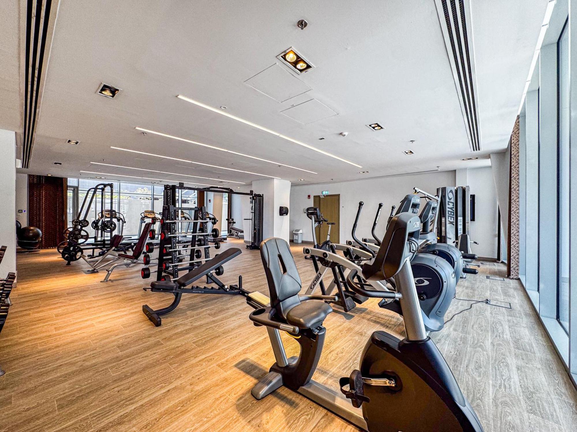Families & Groups Paradise - 3 Min Walk To Reem Park And - 10 People - Big Balcony - High Floor