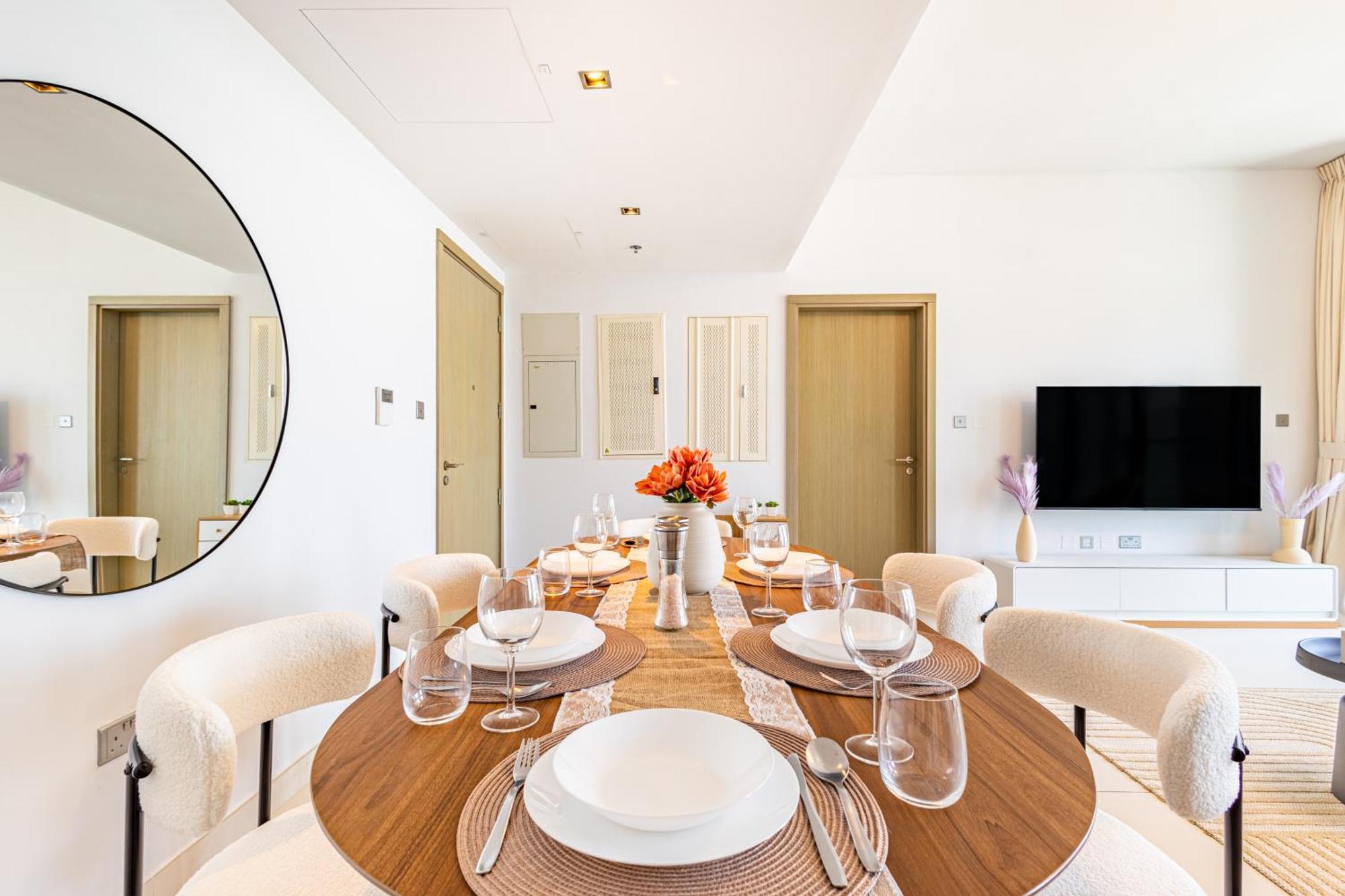 Apartment Families & Groups Paradise - 3 Min Walk To Reem Park And - 10 People - Big Balcony - High Floor